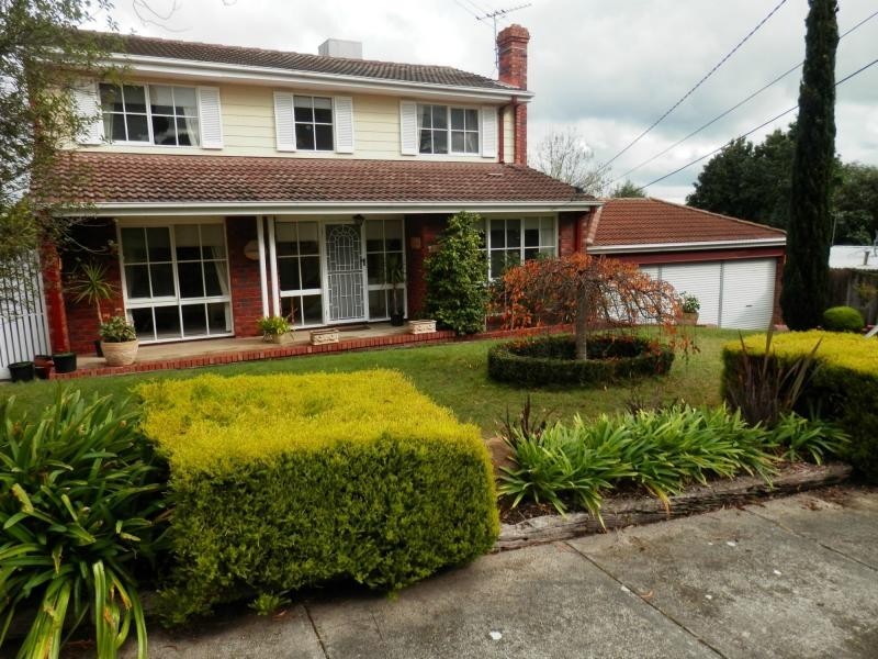 7 Irvine Crescent, Frankston VIC 3199