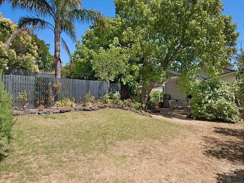 33 Humphries Road, Frankston South VIC 3199