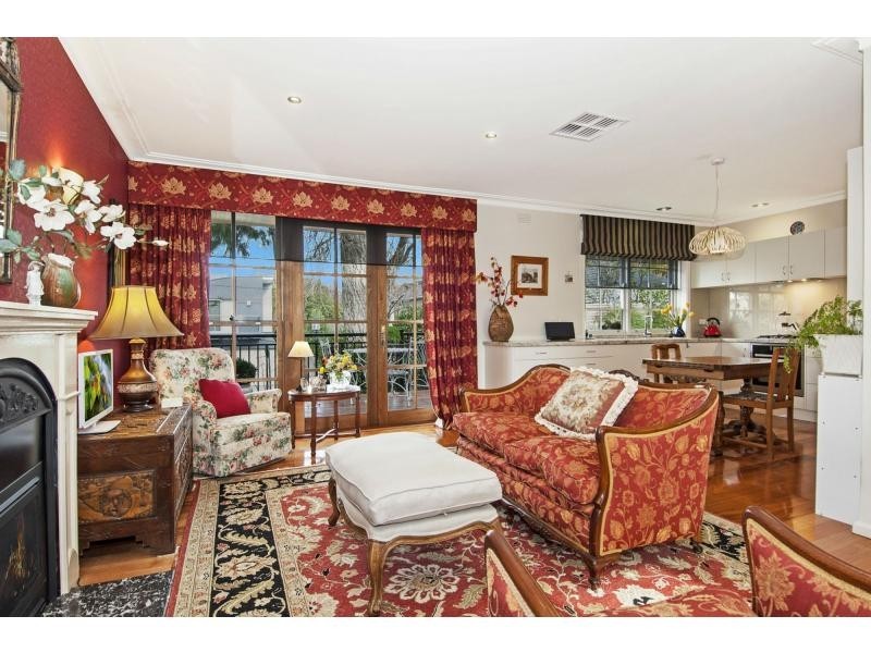 4/18 Bruarong Crescent, Frankston South VIC 3199