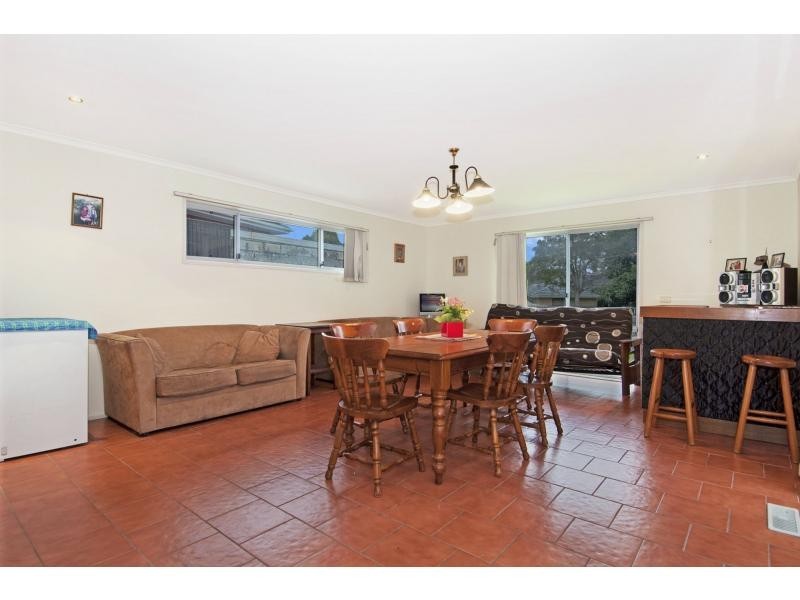 8 Genoa Court, Frankston VIC 3199