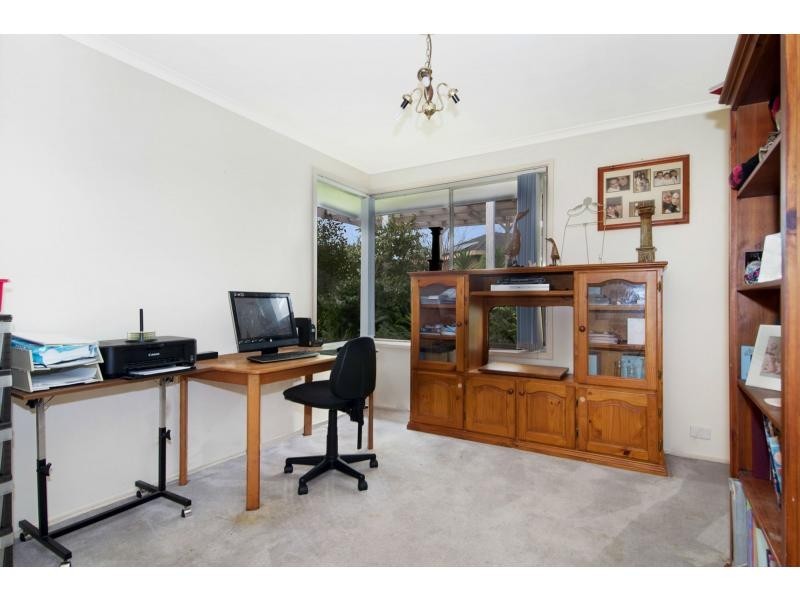 8 Genoa Court, Frankston VIC 3199