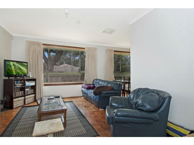 81 Nursery Avenue, Frankston VIC 3199