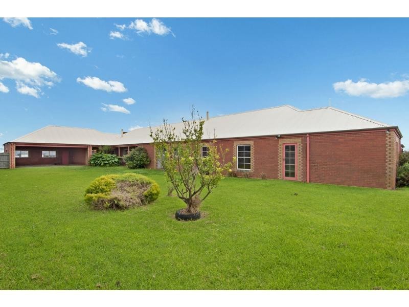 21 Golden Way, Skye VIC 3977