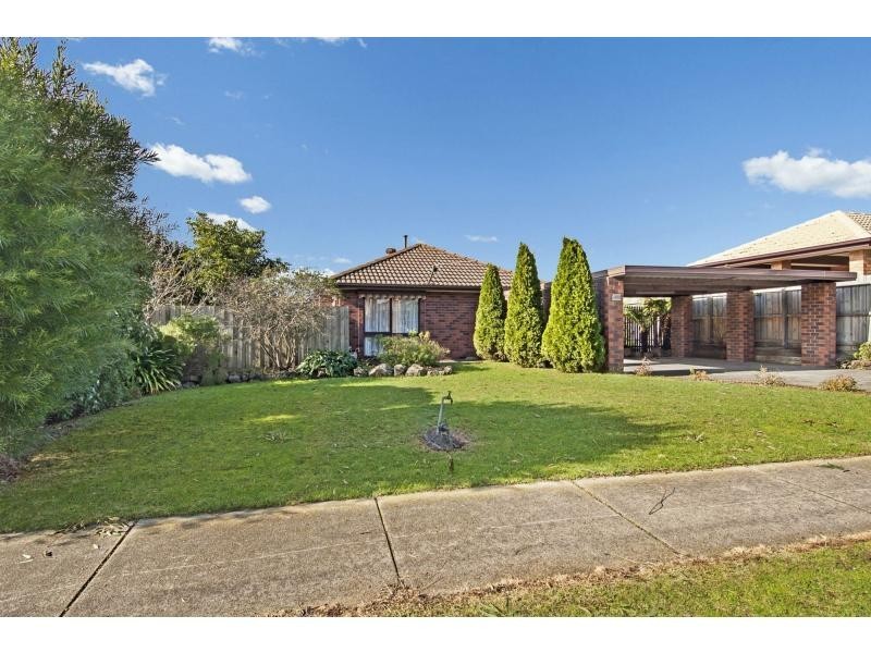 45 Ruffy Drive, Cranbourne VIC 3977