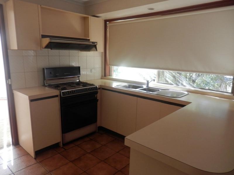 18 Mount Erin Crescent, Frankston South VIC 3199