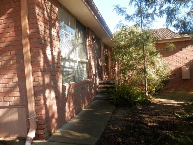 18 Mount Erin Crescent, Frankston South VIC 3199