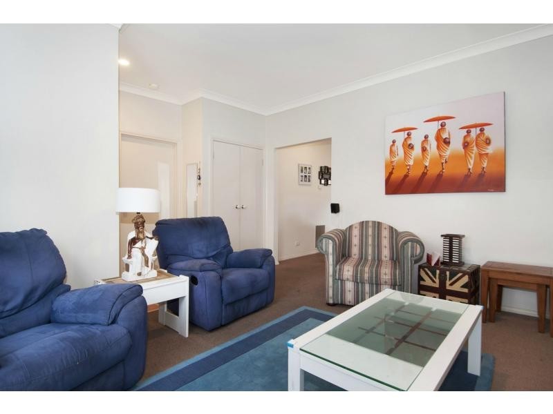 1/192 Beach Street, Frankston VIC 3199