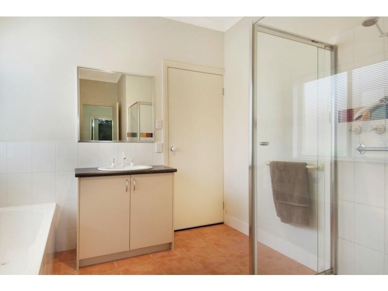 1/192 Beach Street, Frankston VIC 3199