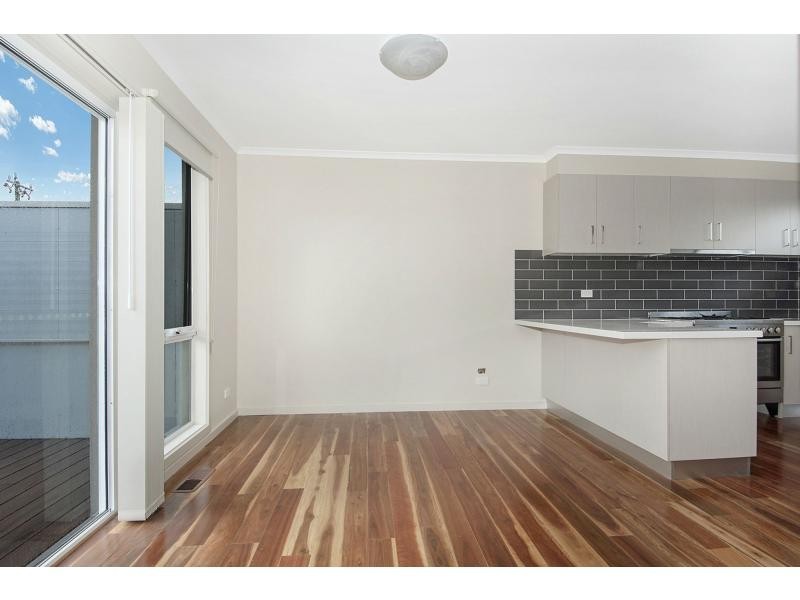 2/14 Canberra Street, Carrum VIC 3197