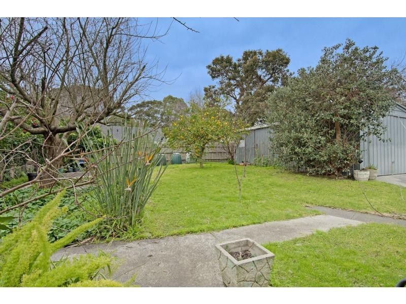 15 Aleppo Crescent, Frankston North VIC 3200