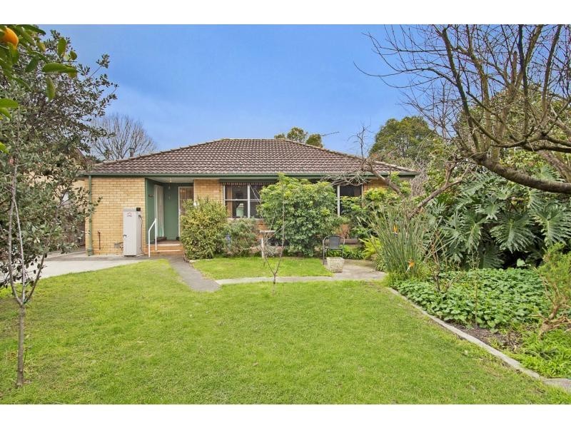 15 Aleppo Crescent, Frankston North VIC 3200