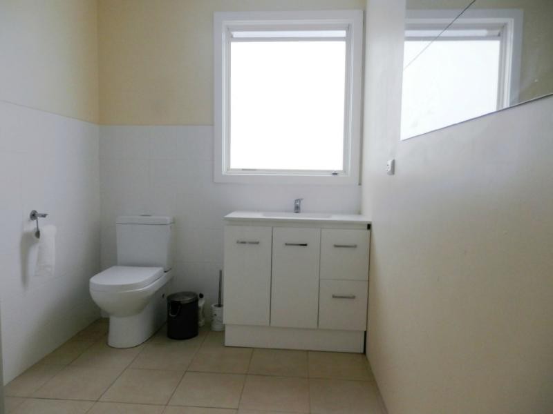 69 Rosemary Avenue, Frankston North VIC 3200