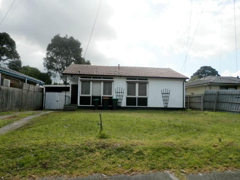 69 Rosemary Avenue, Frankston North VIC 3200