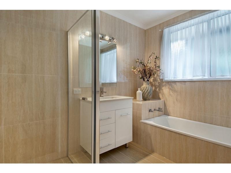 1 Venice Court, Frankston VIC 3199