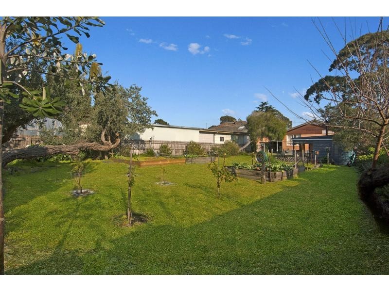 52 Roberts Street, Frankston VIC 3199