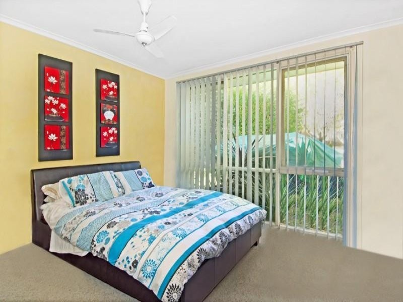 2 Troon Place, Frankston VIC 3199