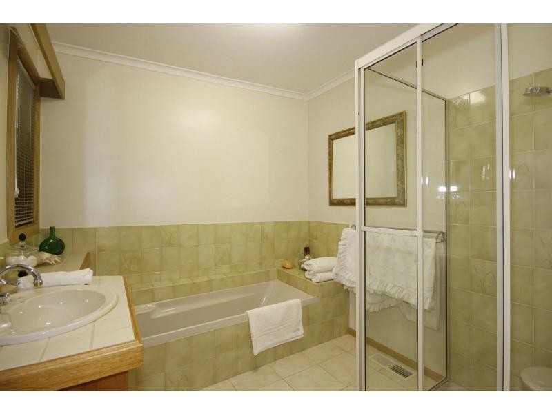 2/6 Gould Street, Frankston VIC 3199