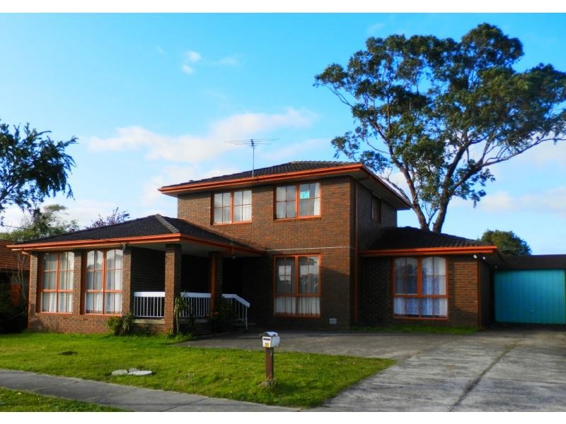 31 Alexander Crescent, Frankston VIC 3199