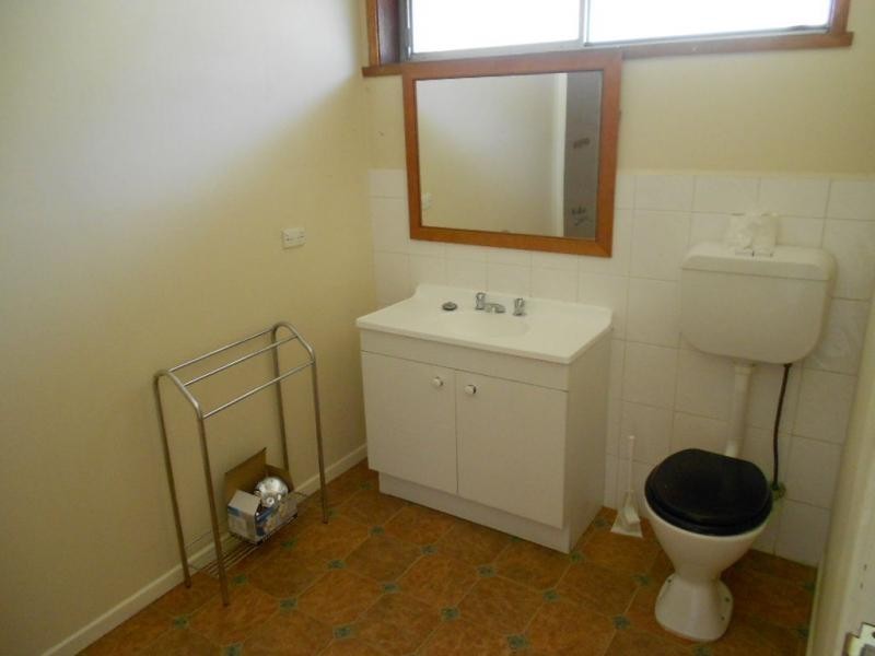 2/1 Kars Street, Frankston VIC 3199