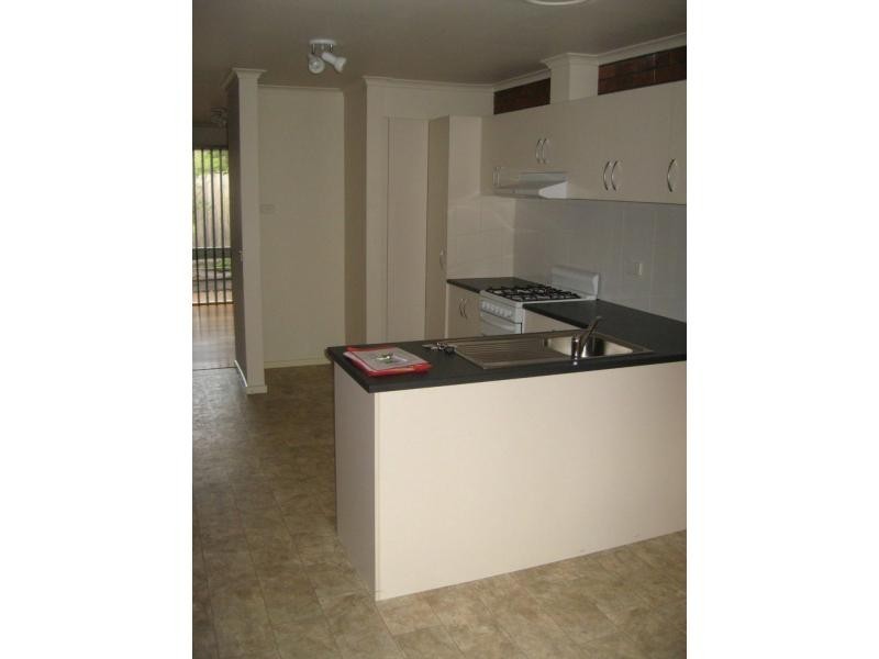 2/5-7 Muir Street, Frankston VIC 3199