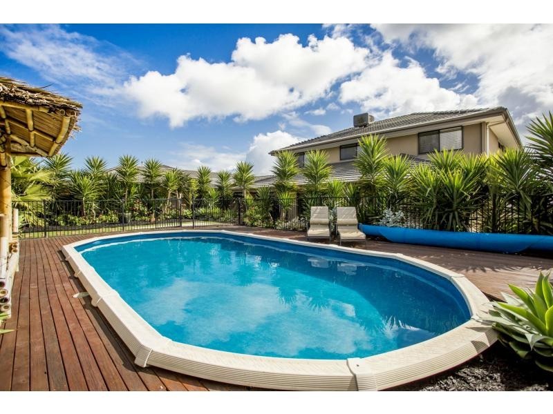 115 Sandhurst Boulevard, Sandhurst VIC 3977