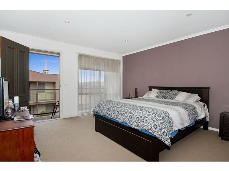 2/76 McMahons Road, Frankston VIC 3199