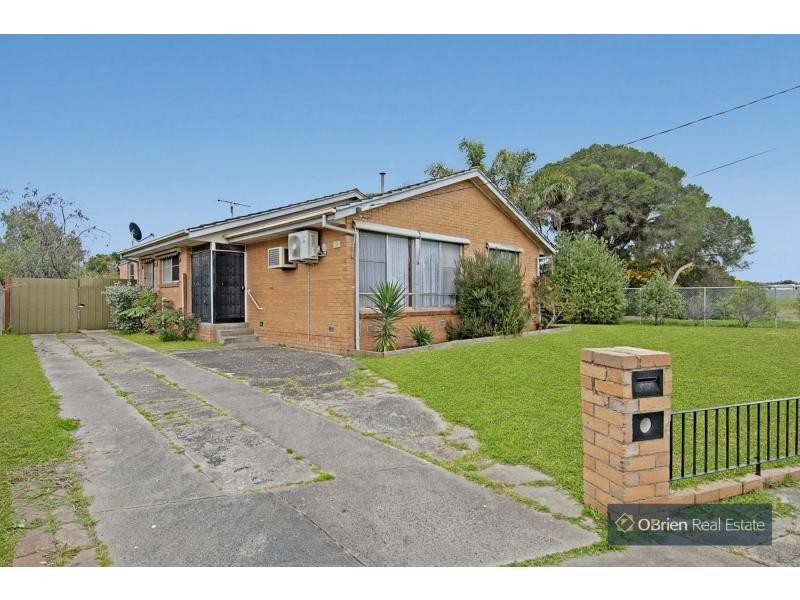 15 Mulberry Crescent, Frankston North VIC 3200