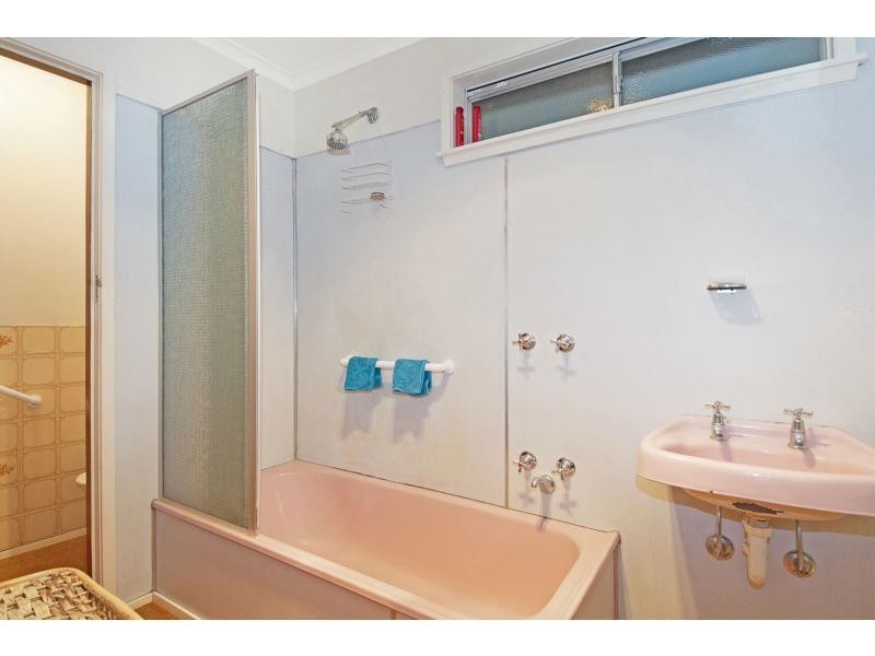 15 Mulberry Crescent, Frankston North VIC 3200