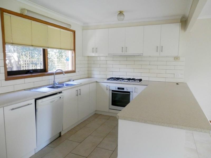 9 Sarah Place, Frankston South VIC 3199