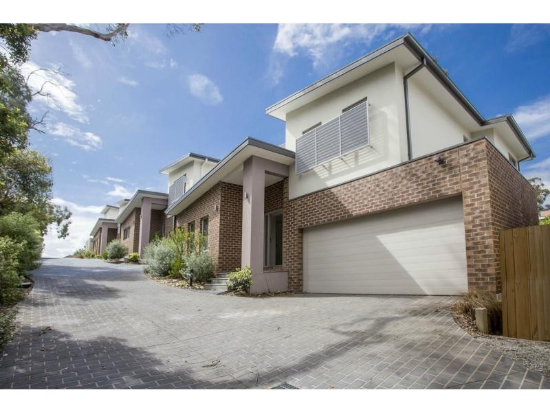 4/33 Culcairn Drive, Frankston South VIC 3199