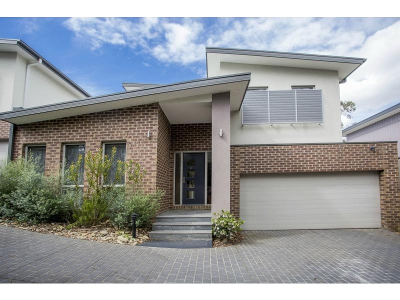 4/33 Culcairn Drive, Frankston South VIC 3199