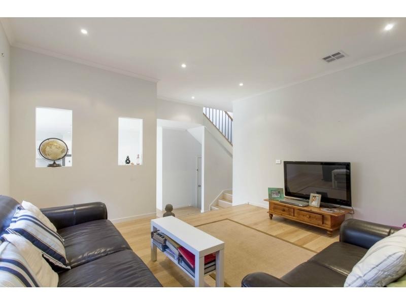 4/33 Culcairn Drive, Frankston South VIC 3199