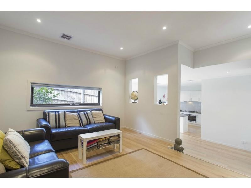 4/33 Culcairn Drive, Frankston South VIC 3199