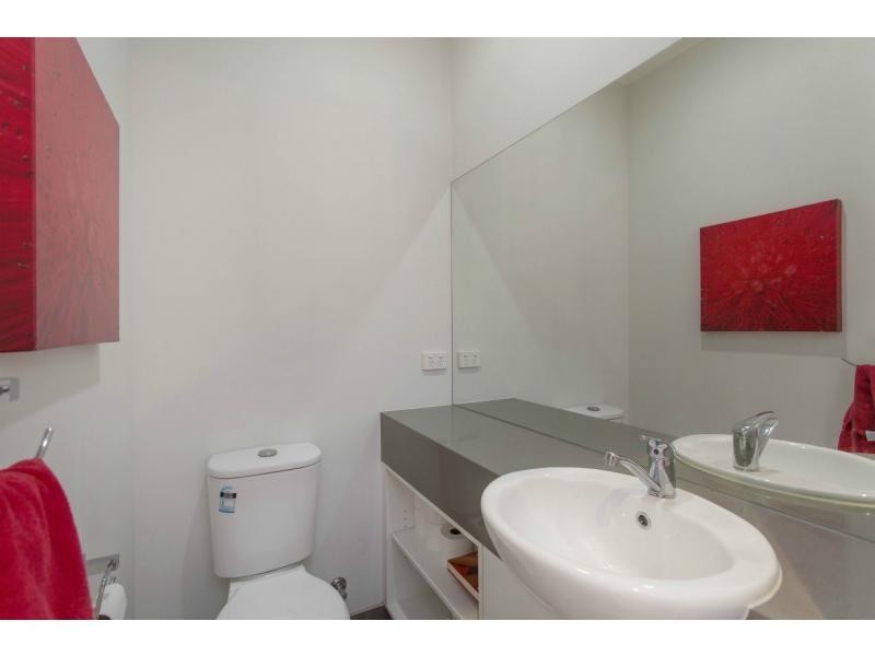 4/33 Culcairn Drive, Frankston South VIC 3199