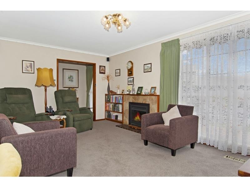 18 Gowrie Avenue, Frankston South VIC 3199