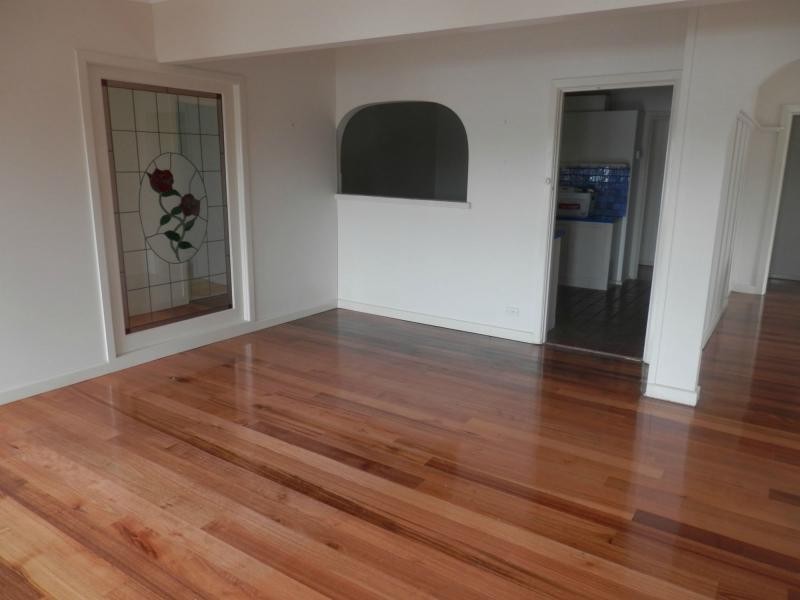 72 Nepean Highway, Seaford VIC 3198