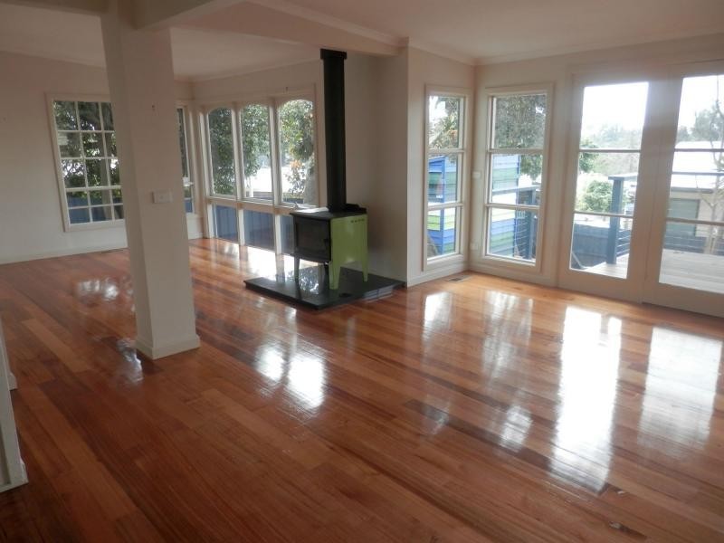 72 Nepean Highway, Seaford VIC 3198