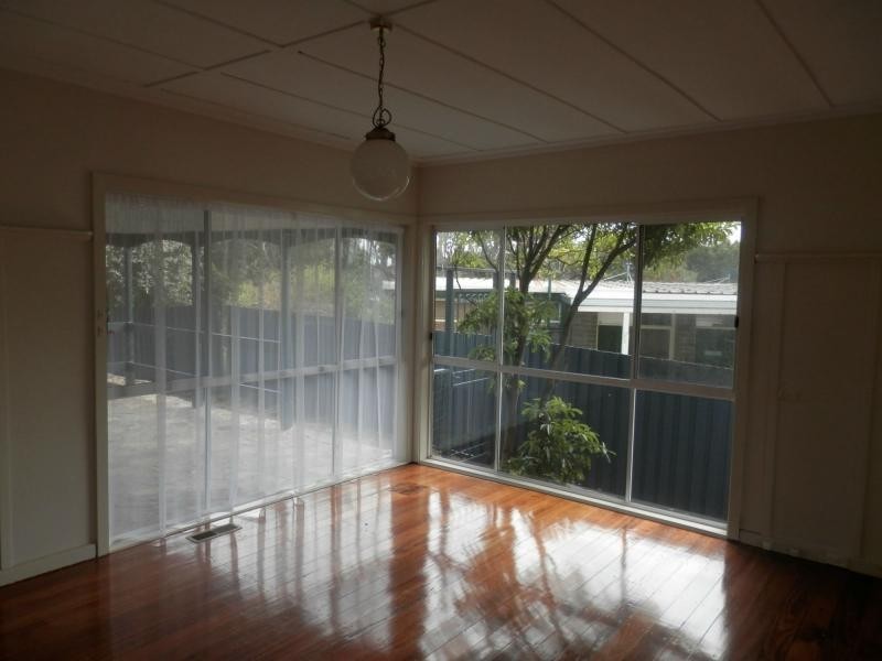 72 Nepean Highway, Seaford VIC 3198