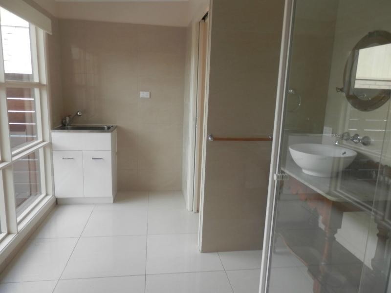 72 Nepean Highway, Seaford VIC 3198