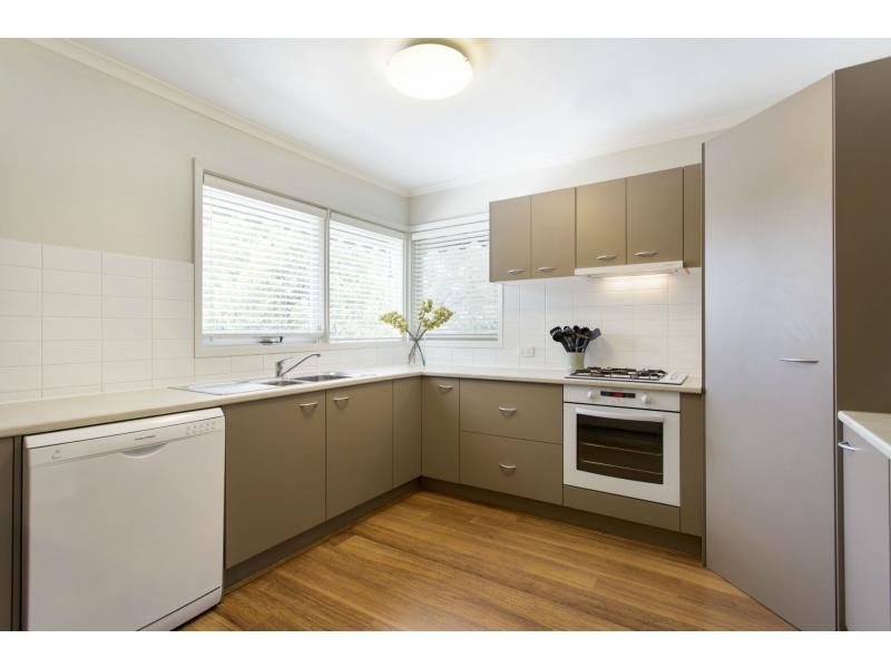 34 Leonard Street, Frankston VIC 3199