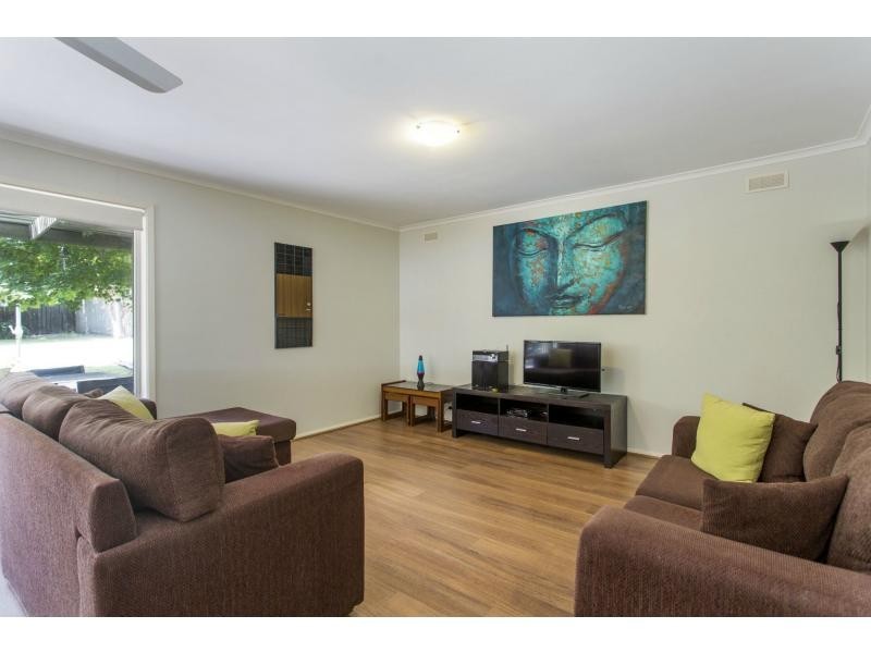 34 Leonard Street, Frankston VIC 3199