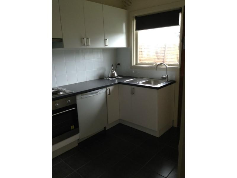 6/2 Millard Street, Frankston VIC 3199