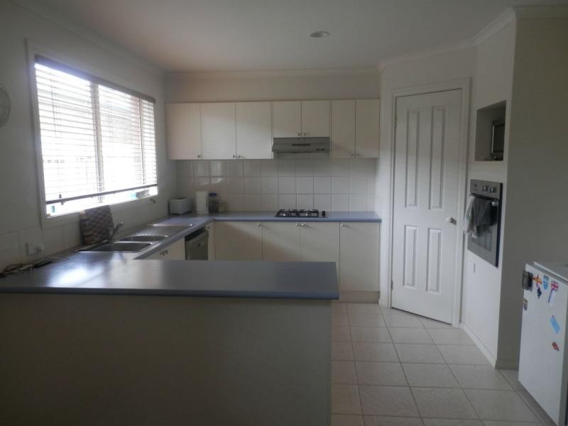 37 Escarpment Drive, Frankston South VIC 3199