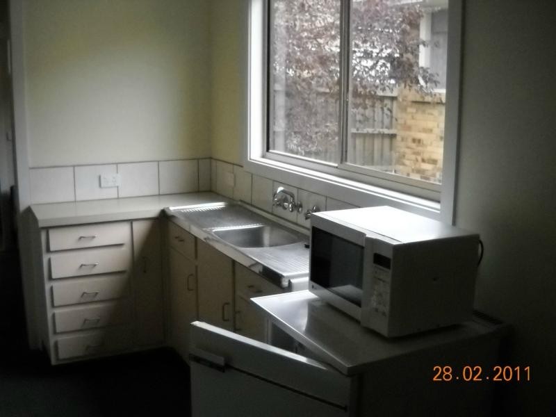 24 Hillcrest Road, Frankston VIC 3199