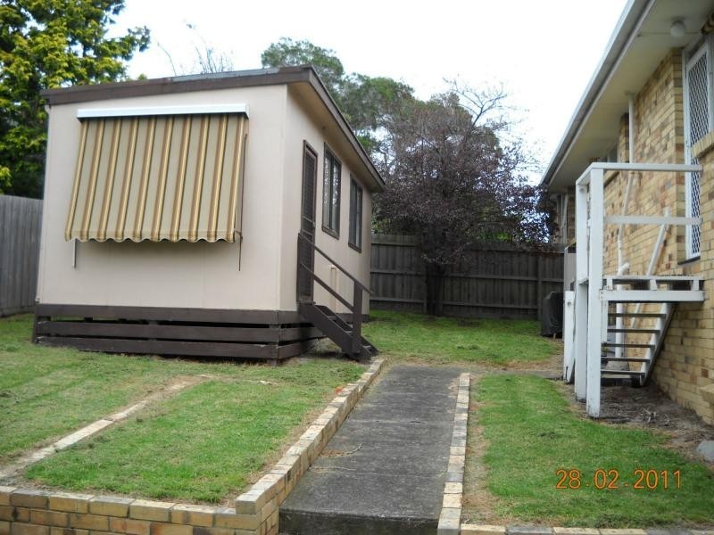 24 Hillcrest Road, Frankston VIC 3199