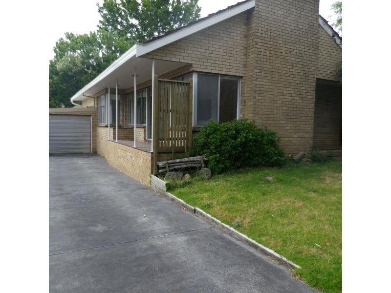 13 Tavistock Road, Frankston South VIC 3199