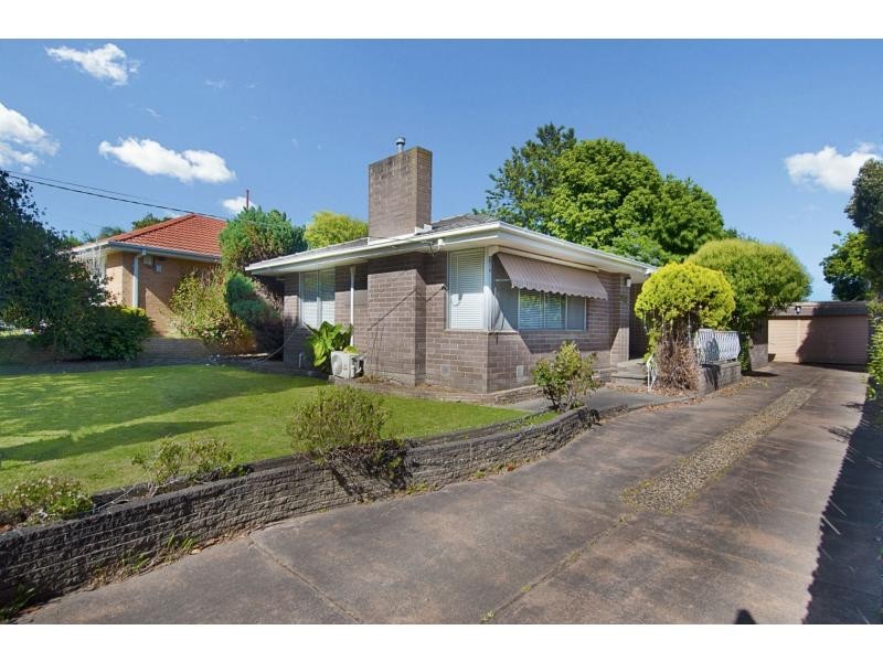 4 Jasmine Court, Frankston VIC 3199