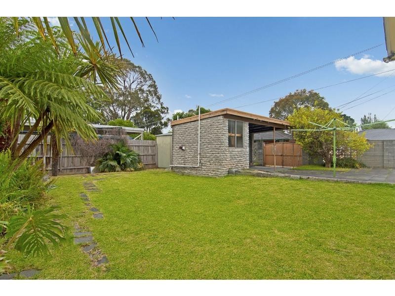 33 Hudson Avenue, Frankston VIC 3199