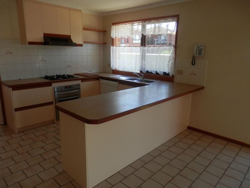 18 Chatterley Court, Frankston VIC 3199