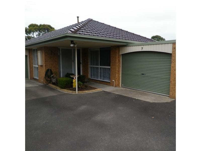 7/14 Hope Court, Frankston VIC 3199